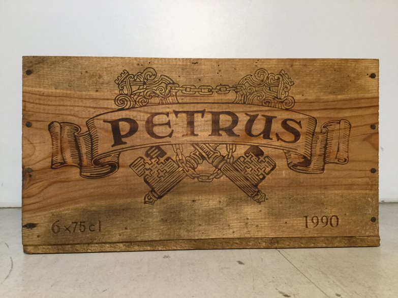 Petrus 1990 - Wooden case with 6 bottles - unstrapped